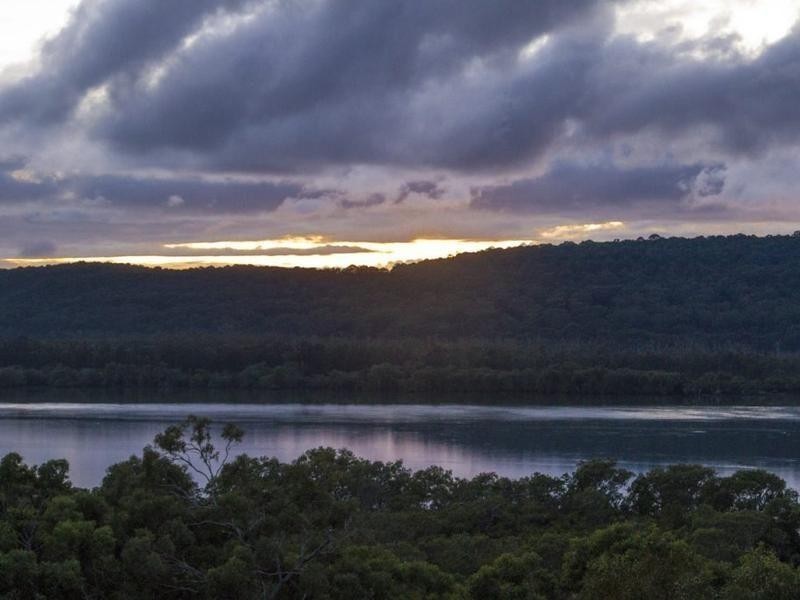 12 Leichhardt Terrace, Russell Island QLD 4184