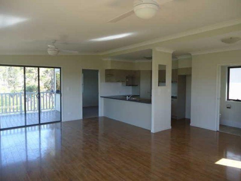 12 Leichhardt Terrace, Russell Island QLD 4184