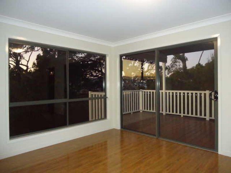 12 Leichhardt Terrace, Russell Island QLD 4184
