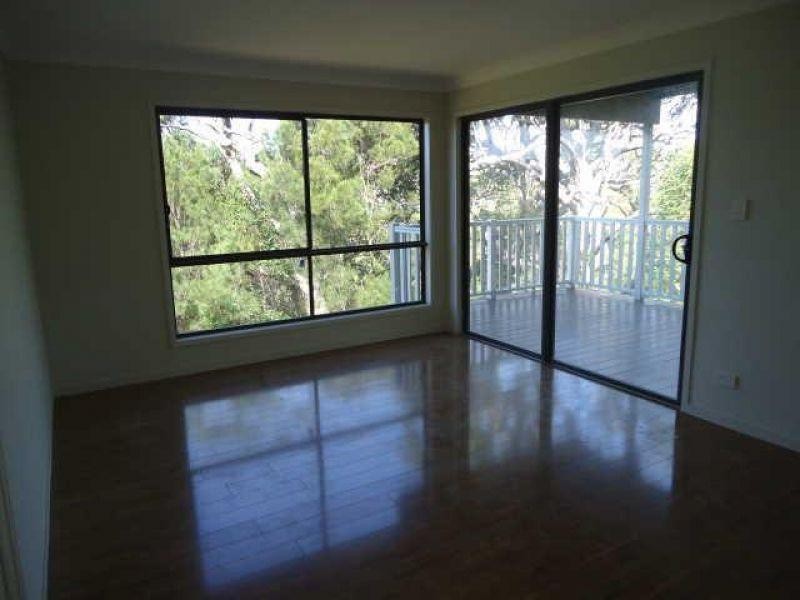 12 Leichhardt Terrace, Russell Island QLD 4184
