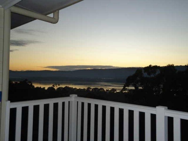 12 Leichhardt Terrace, Russell Island QLD 4184