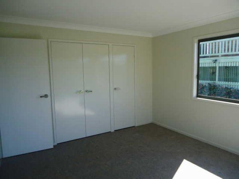12 Leichhardt Terrace, Russell Island QLD 4184