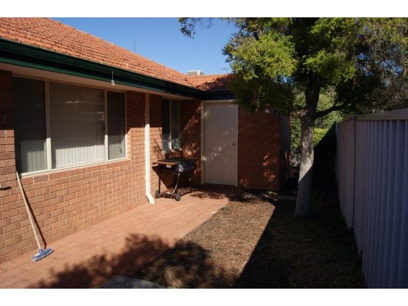 4/117 Terence Street, Gosnells WA 6110