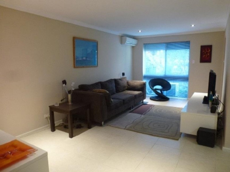 2/70 Ninth Avenue, Maylands WA 6051