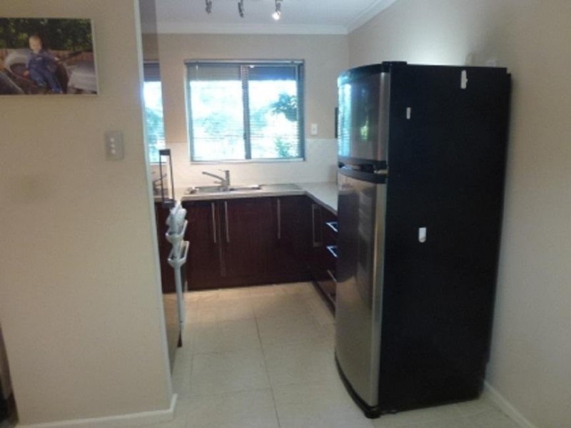 2/70 Ninth Avenue, Maylands WA 6051