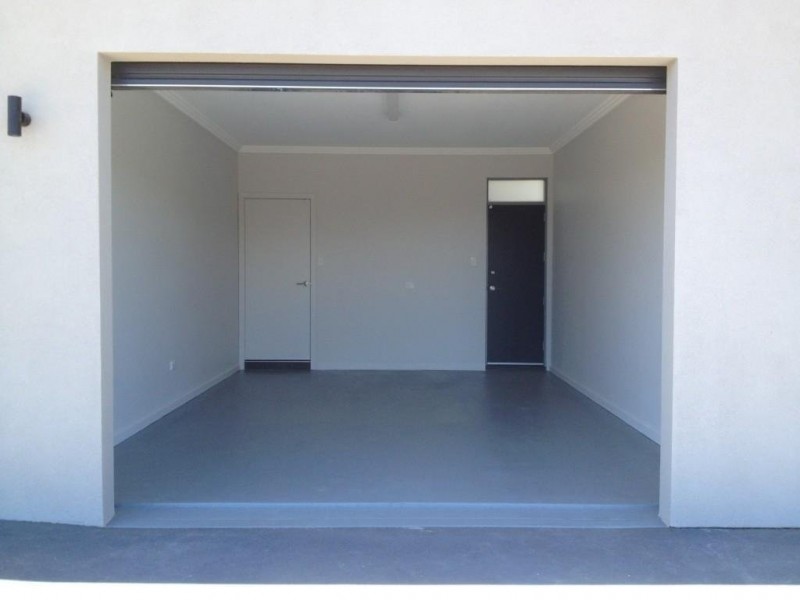 2 The Oaks Parade, Aberfoyle Park SA 5159