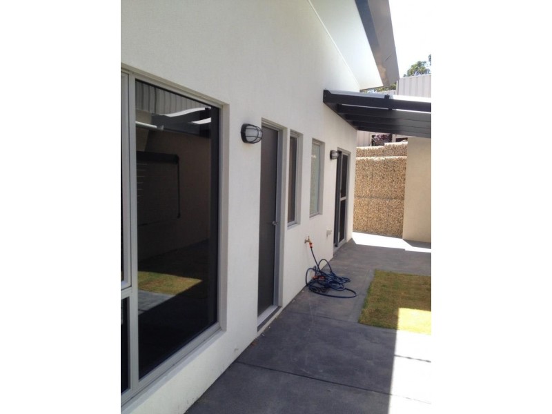 2 The Oaks Parade, Aberfoyle Park SA 5159