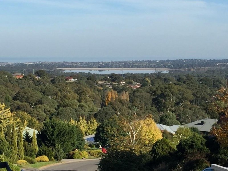 2 The Oaks Parade, Aberfoyle Park SA 5159