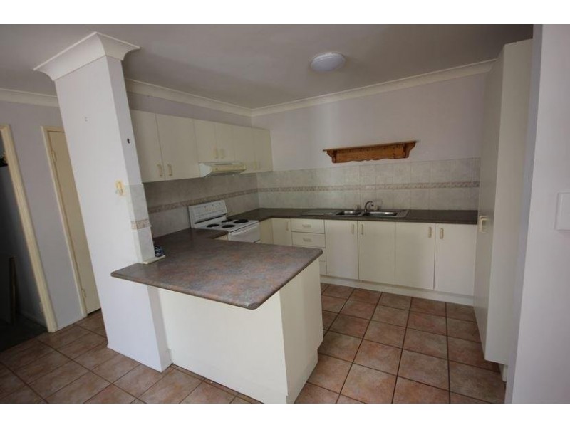 4/1 Burnett Street, Yeppoon QLD 4703
