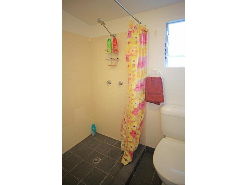 23 Machan Street, Machans Beach QLD 4878