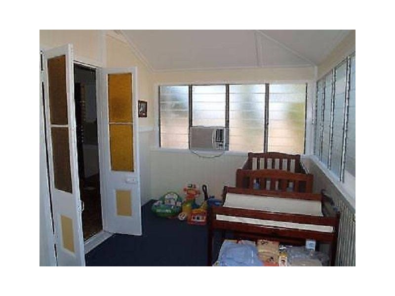 42 Bouverie Street, Mundubbera QLD 4626