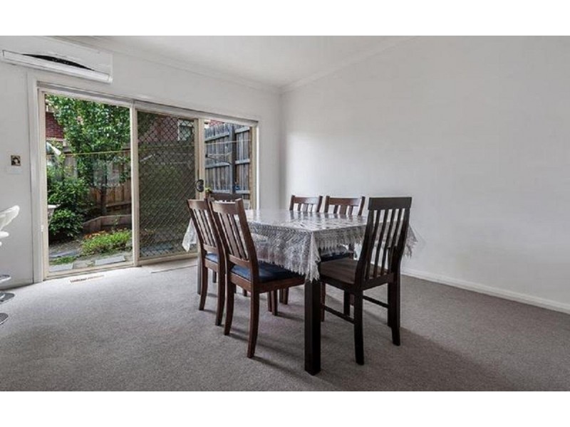 2/10 Shankland Boulevard, Meadow Heights VIC 3048