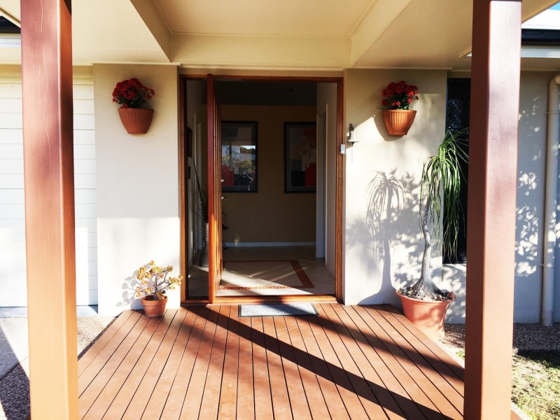 19 Oxford Parade, Pelican Waters QLD 4551