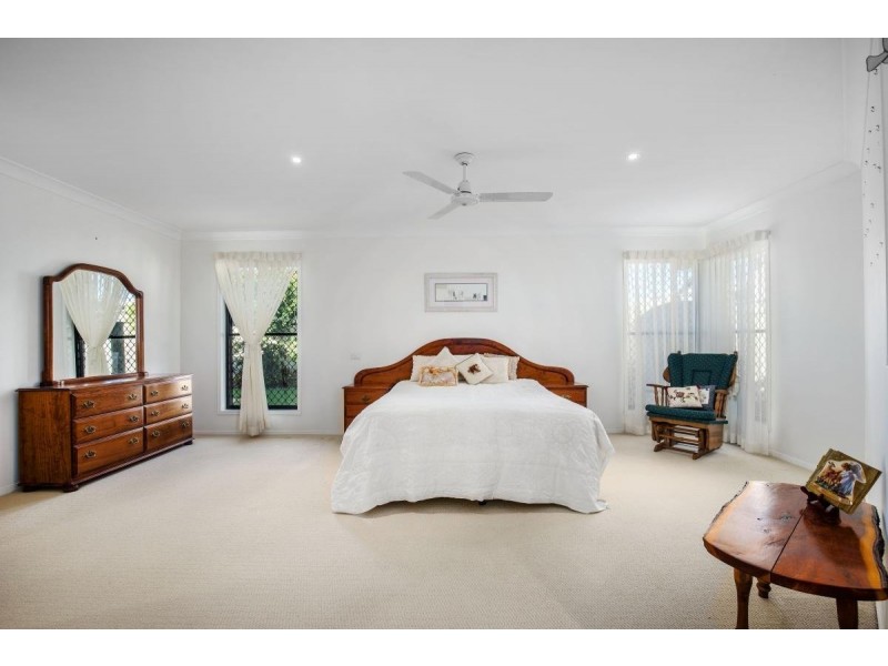 19 Oxford Parade, Pelican Waters QLD 4551