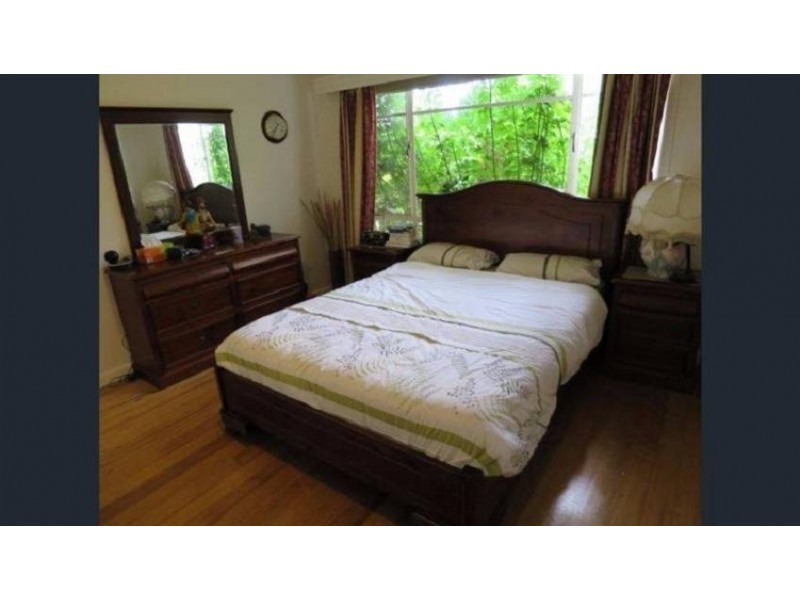 5 The Parade, Clarinda VIC 3169