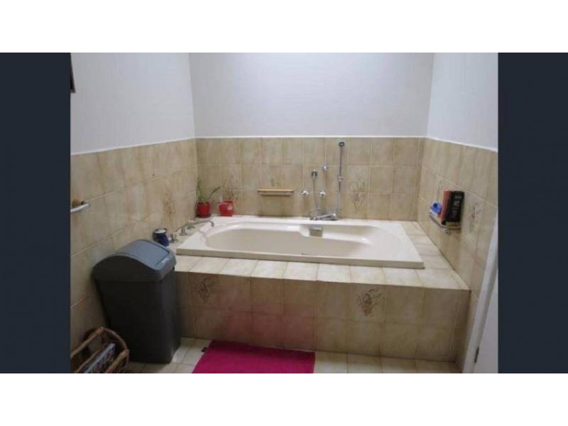 5 The Parade, Clarinda VIC 3169