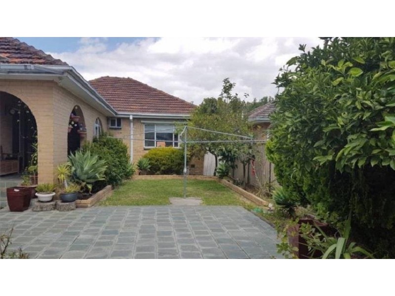 5 The Parade, Clarinda VIC 3169