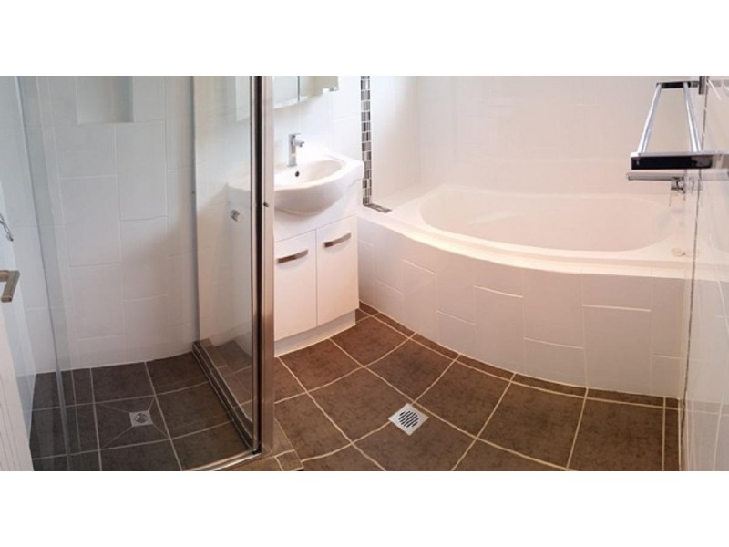 6 Crestwood Court, Gympie QLD 4570