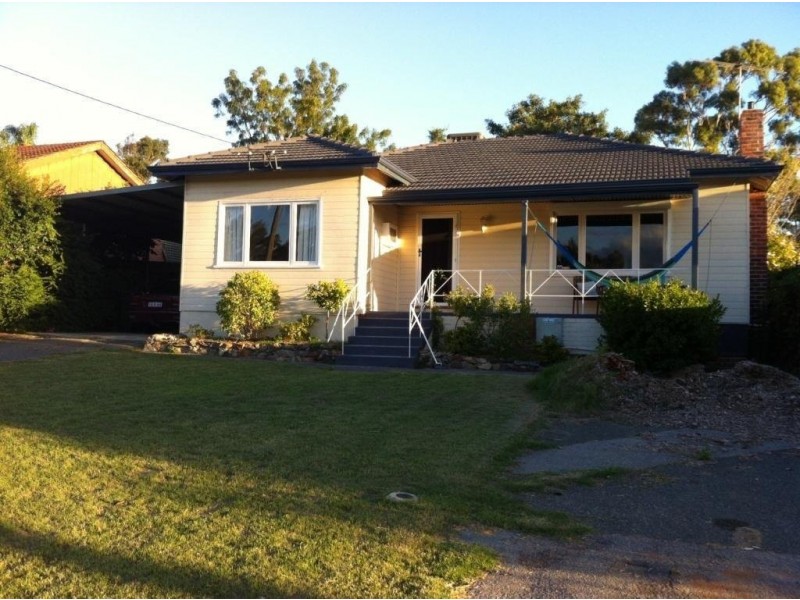 30 Cara Road, Greenmount WA 6056