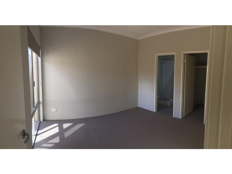 33 Tapioca Drive, Aveley WA 6069