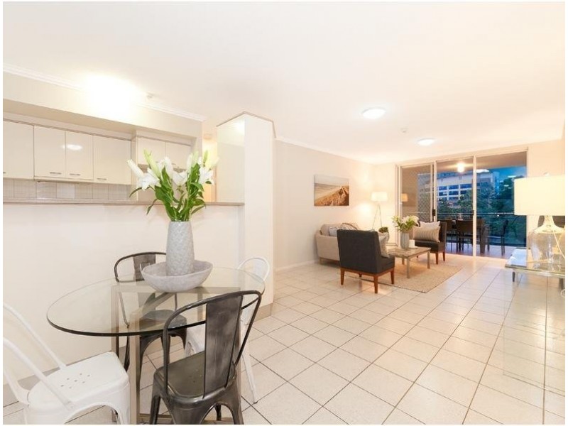 19/16 Patrick Lane, Toowong QLD 4066