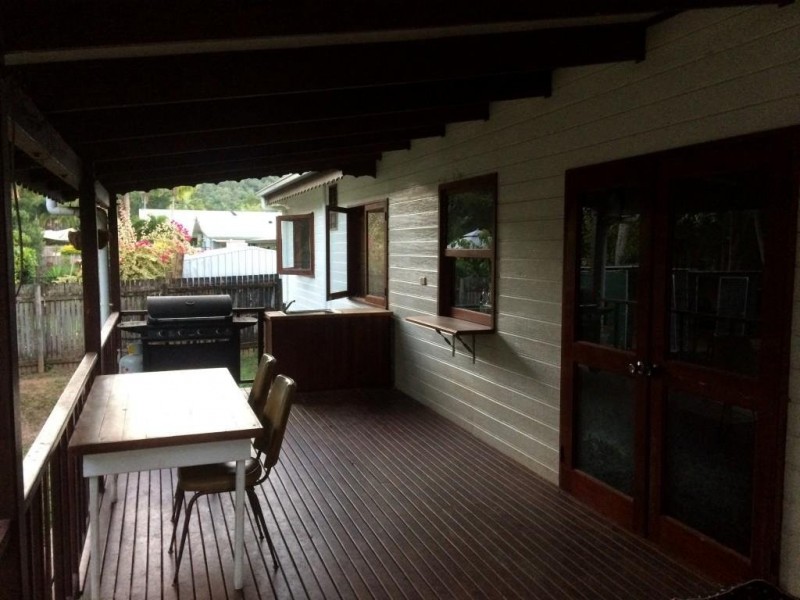 29 Cheviot Street, Smithfield QLD 4878