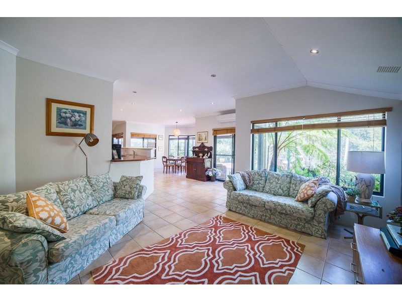 45 Merlot Place, Margaret River WA 6285