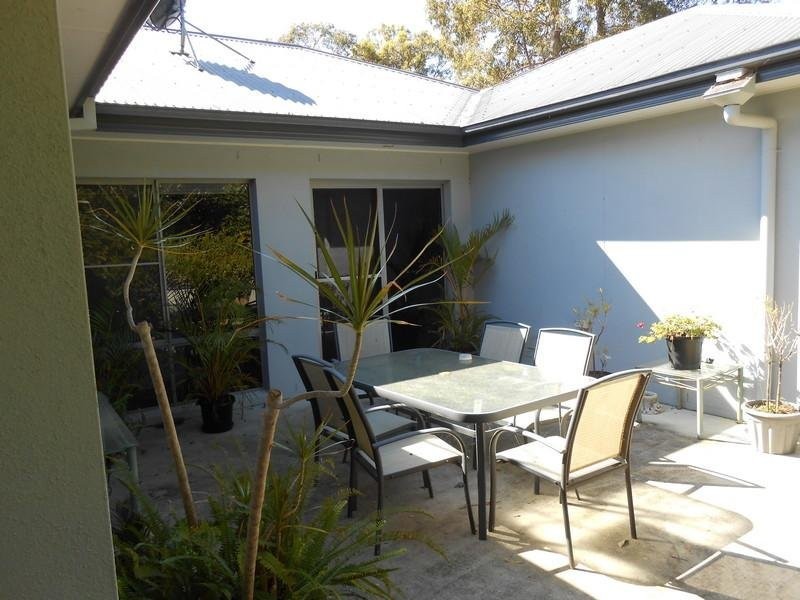13 Bush Knoll Place, Mount Nathan QLD 4211