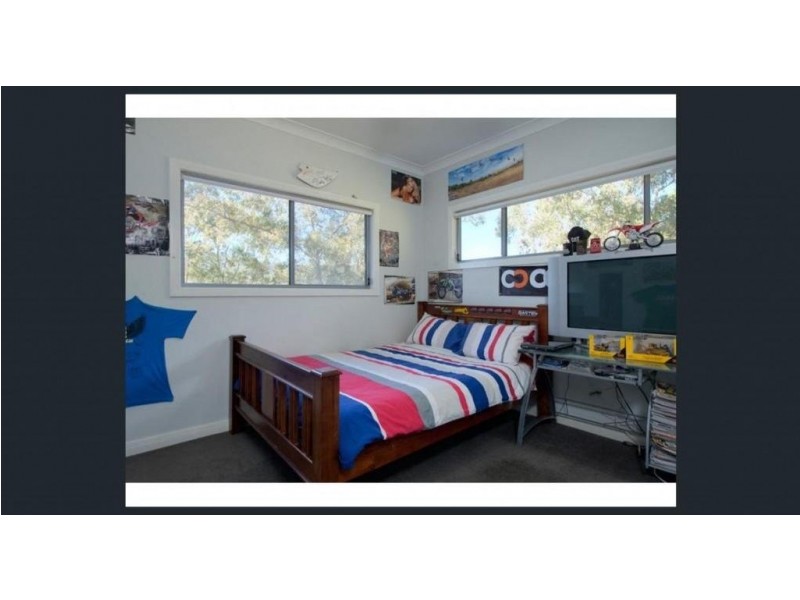 13 Bush Knoll Place, Mount Nathan QLD 4211