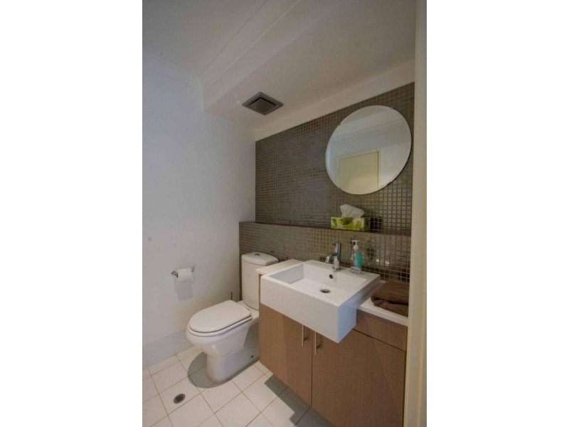 10/13 – 17 Groves Avenue, Attadale WA 6156