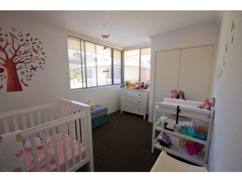 10/13 – 17 Groves Avenue, Attadale WA 6156