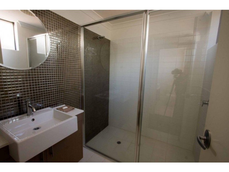 10/13 – 17 Groves Avenue, Attadale WA 6156