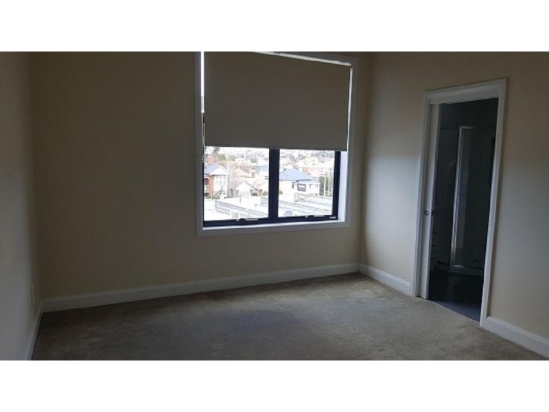 1/8 Byron Street, Sandy Bay TAS 7005