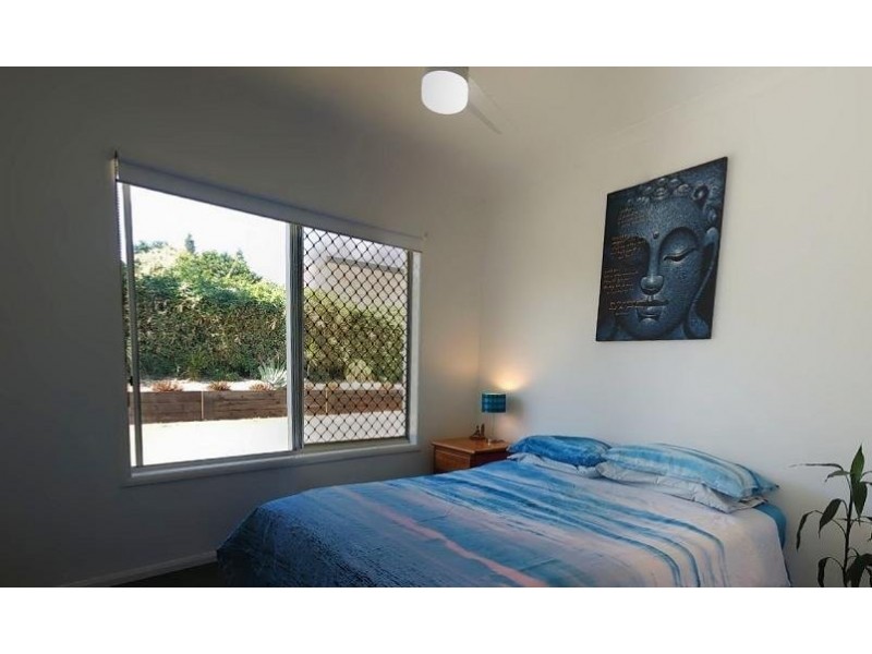26 Mokera Street, Coral Cove QLD 4670