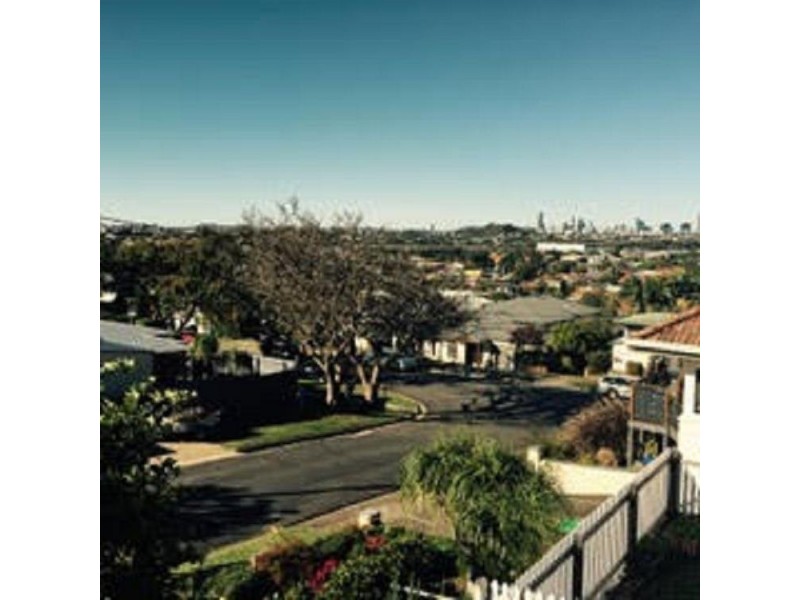 6 Goorama Street, Stafford QLD 4053