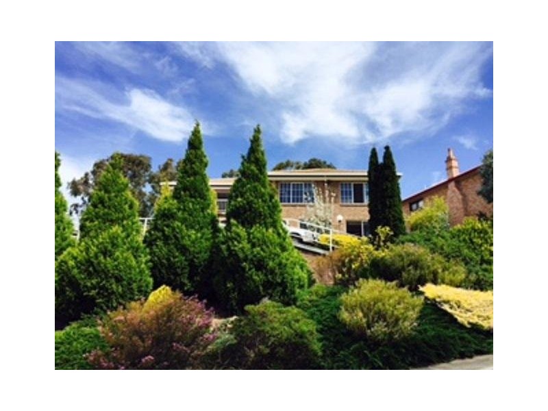 18 Jabez Crescent, Lenah Valley TAS 7008