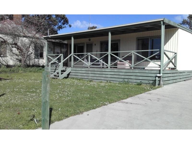 9 Lorimer Street, Fish Creek VIC 3959