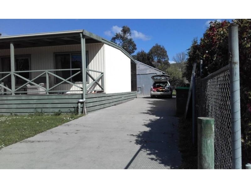 9 Lorimer Street, Fish Creek VIC 3959