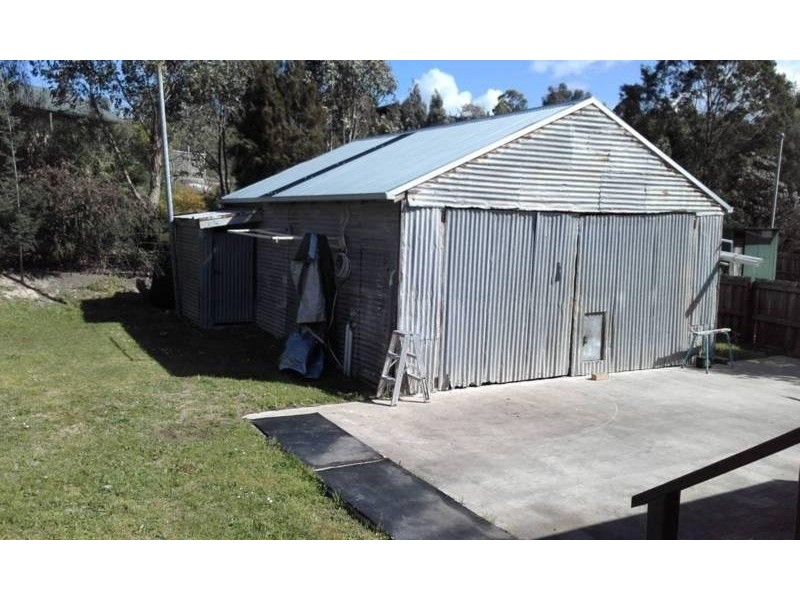 9 Lorimer Street, Fish Creek VIC 3959