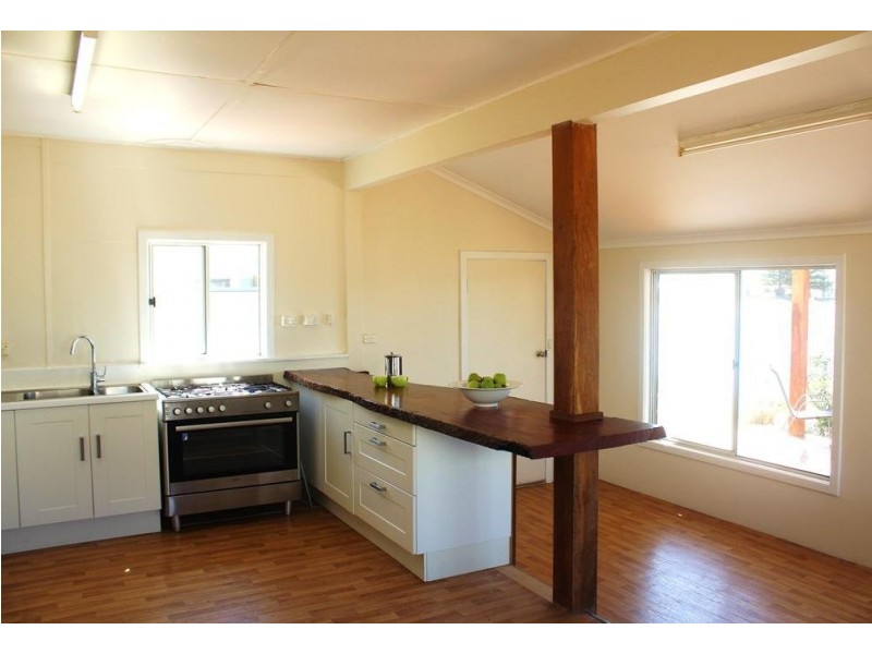486 Dolphin Drive, Mount Dutton Bay SA 5607