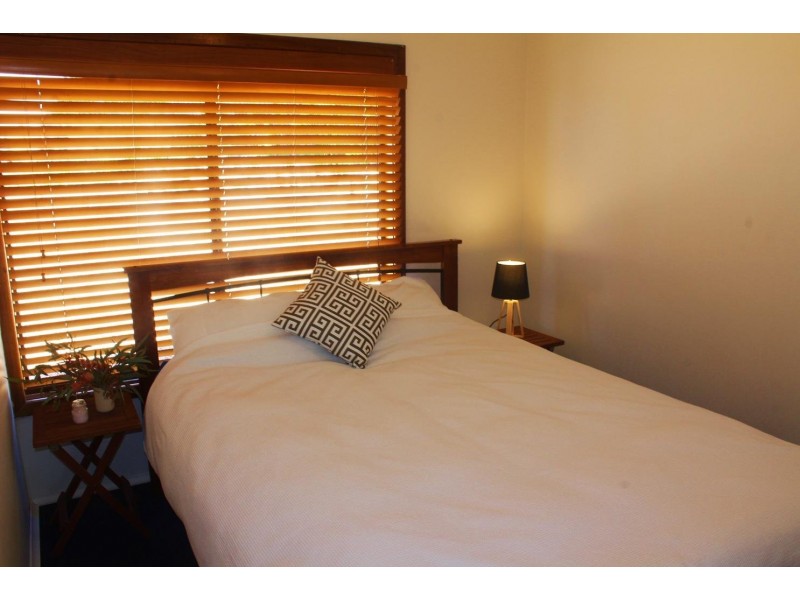 486 Dolphin Drive, Mount Dutton Bay SA 5607