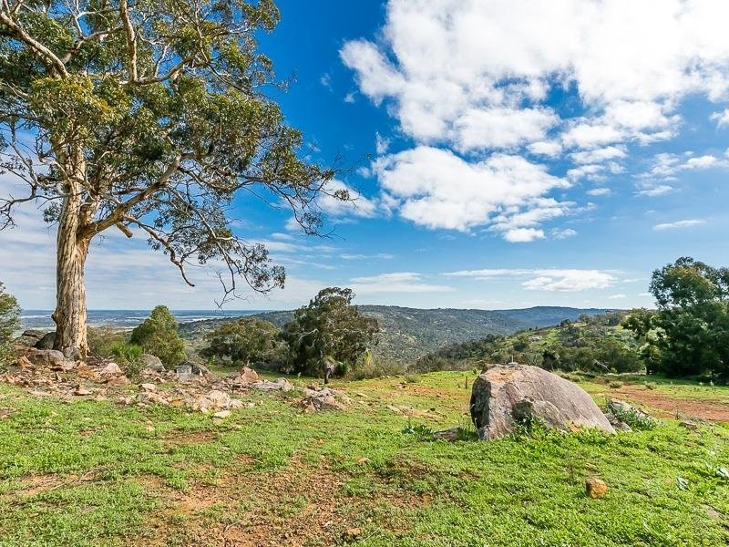 36 Boulonnais Drive, Brigadoon WA 6069