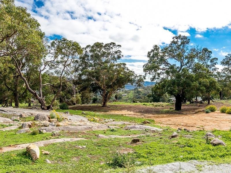 36 Boulonnais Drive, Brigadoon WA 6069