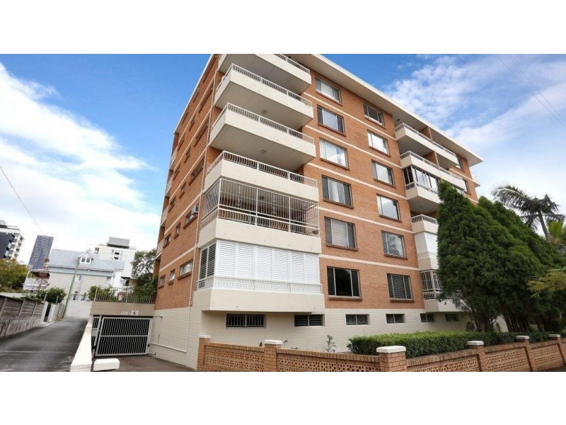 2/81 Langshaw Street, New Farm QLD 4005