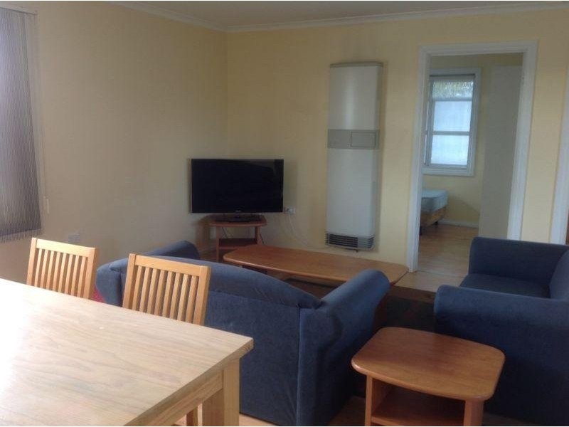 174 Purinuan Road, Reservoir VIC 3073