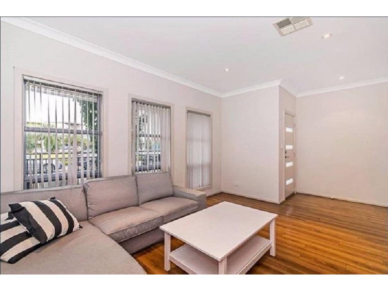 99 Rondo Avenue, Findon SA 5023