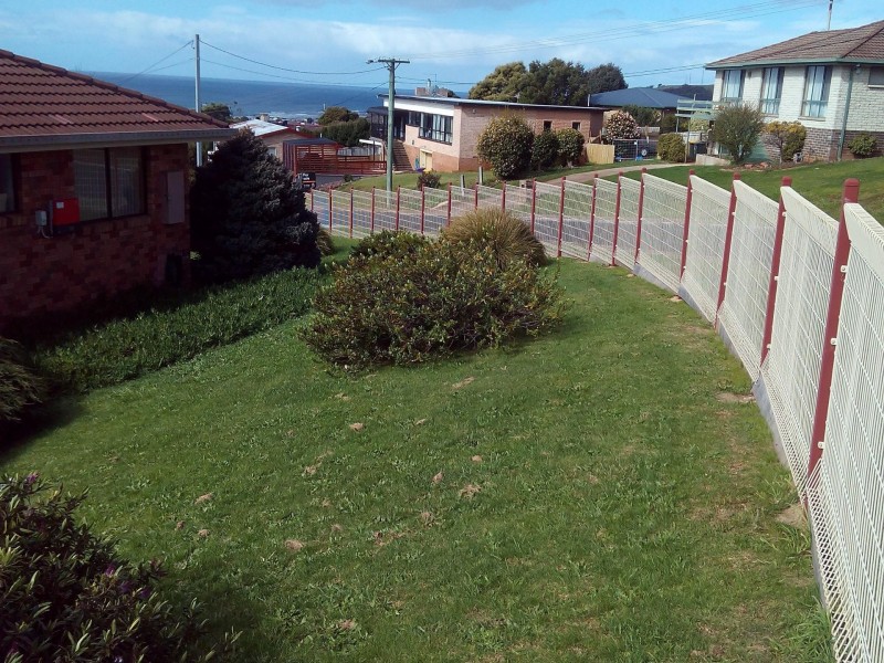 5 Flinders Drive, Somerset TAS 7322