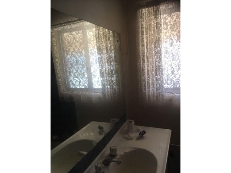 4 Mallawa Street, Slacks Creek QLD 4127