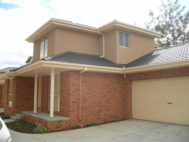 2/62 Colchester Road, Kilsyth VIC 3137