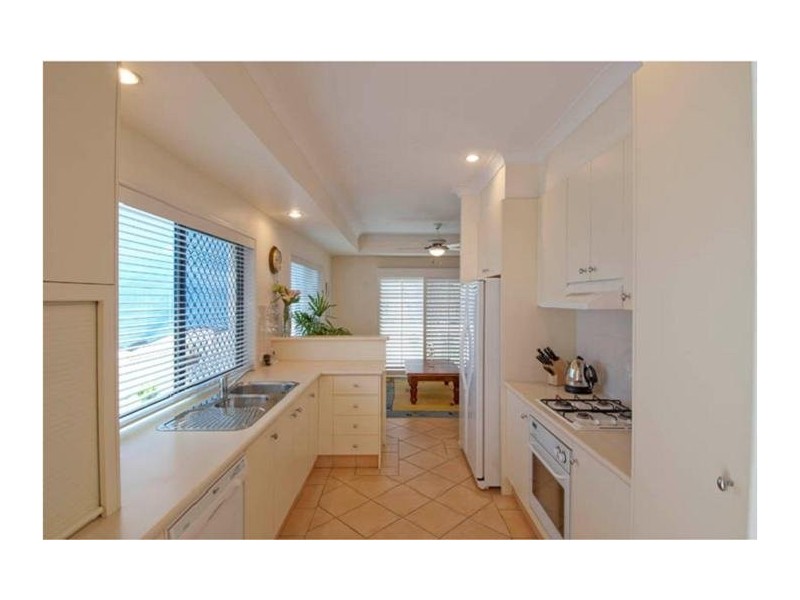 2/29 Sunset Boulevard, Surfers Paradise QLD 4217